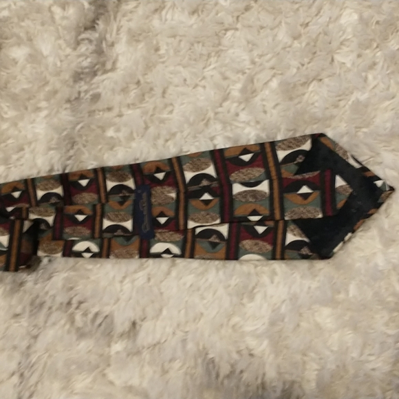 Oscar de la Renta silk geometric multi-colored necktie -made in USA - Picture 2 of 7